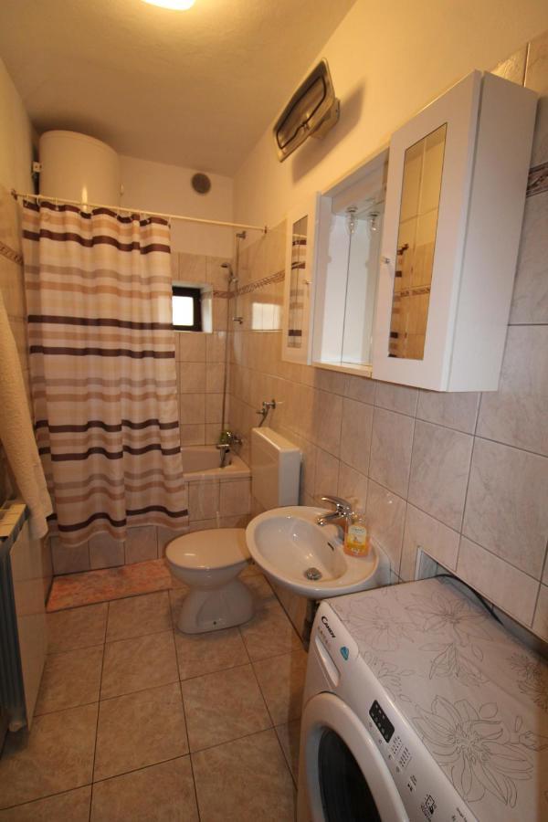 Apartments Grgorinic Pula Exterior photo
